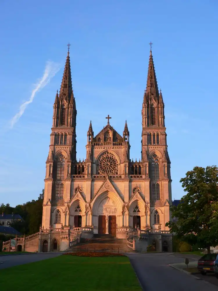Hotels in La Chapelle-Montligeon