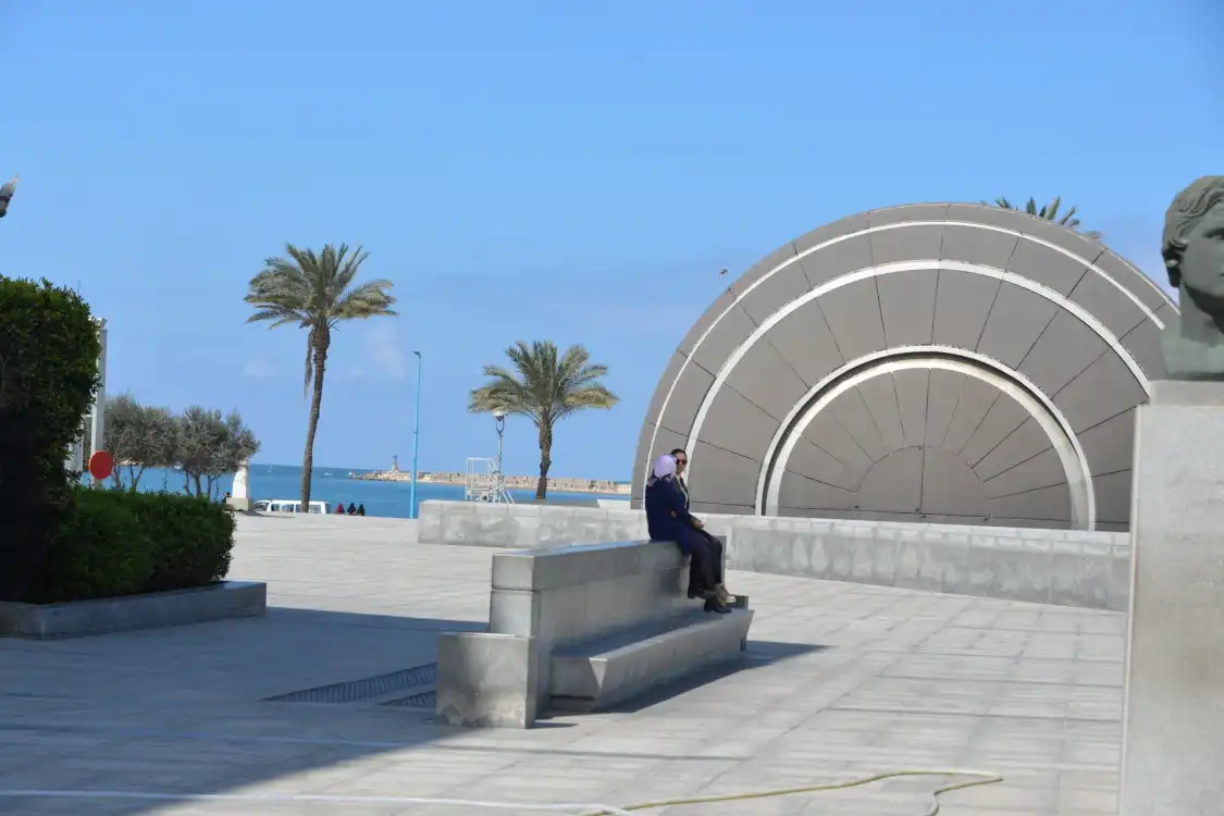 Hotels near Planetarium Science Center (PSC)