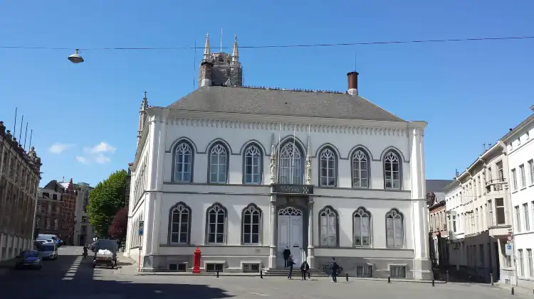 Hotels in der Nähe von Episcopal Palace