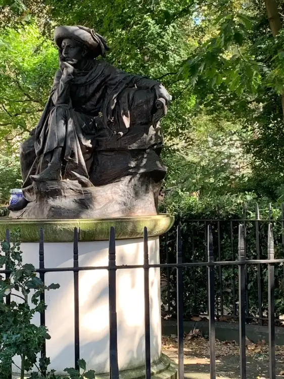 Prince Henry the Navigator Statue周辺のホテル