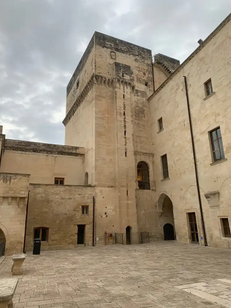 Hotels in Caprarica di Lecce