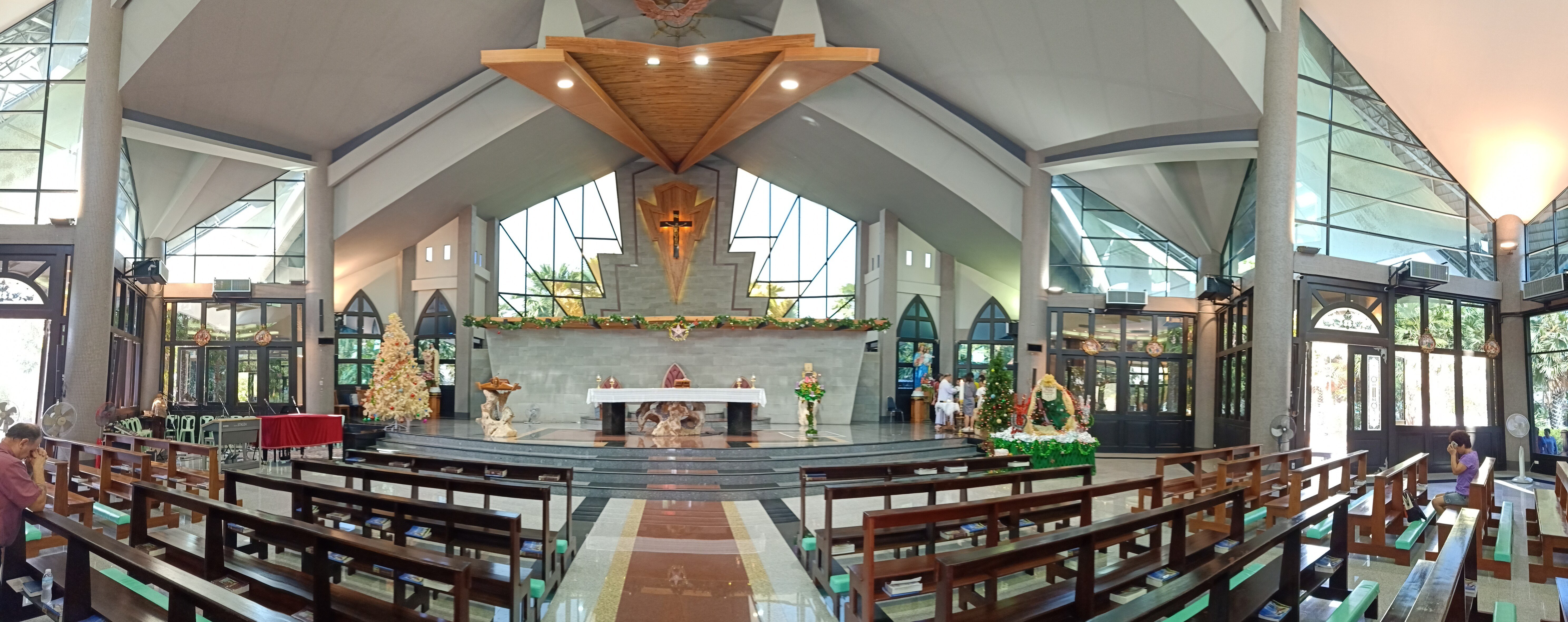 Hotels near Saint Theresa Catholic Church