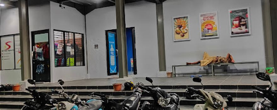 Glory Badminton & Cafe