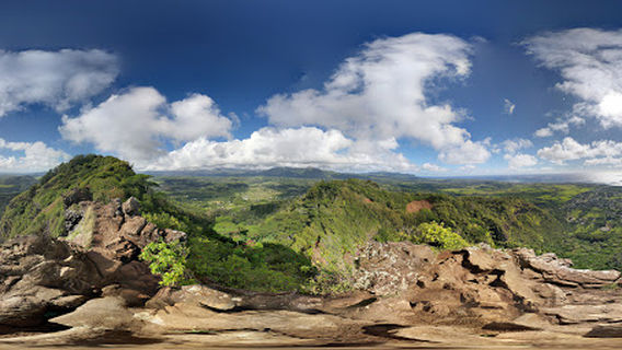 Sleeping Giant: Nounou East Trailhead
