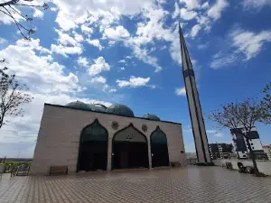 Ataşehir Cami