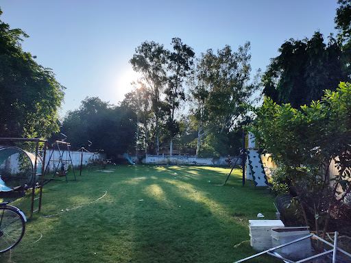 Company Garden