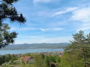 Modrac Lake
