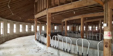 World's Largest Round Barn