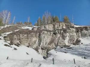 Пещера Глухая Ледяная