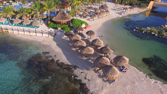 Puente De Puerto Aventuras