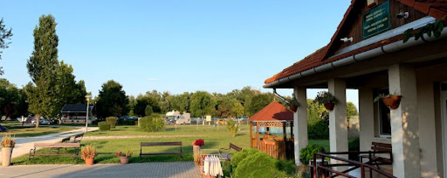 Termál Kemping Apartmanok