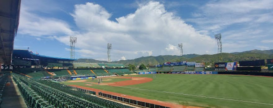 Estadio Alfonso Chico Carrasquel