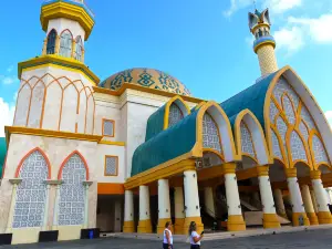 Islamic Center NTB - Hubbul Wathan Great Mosque