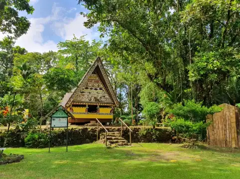 Hotel berhampiran Belau National Museum