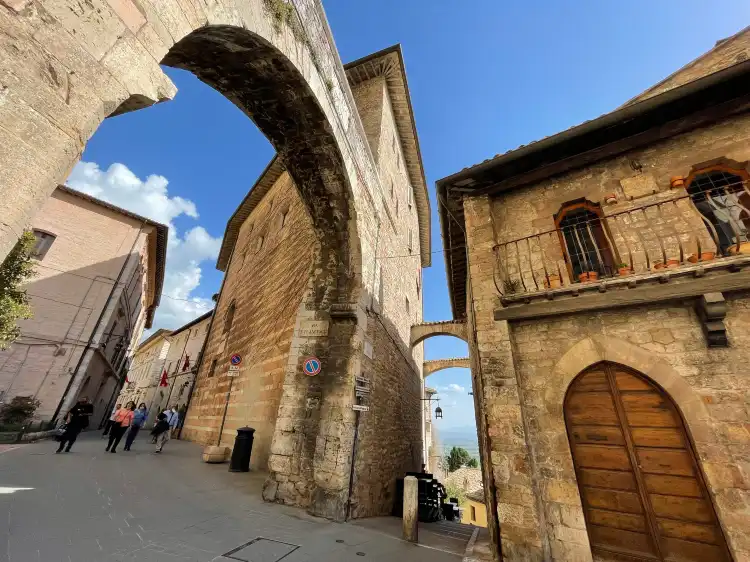 Hotels near Via San Francesco
