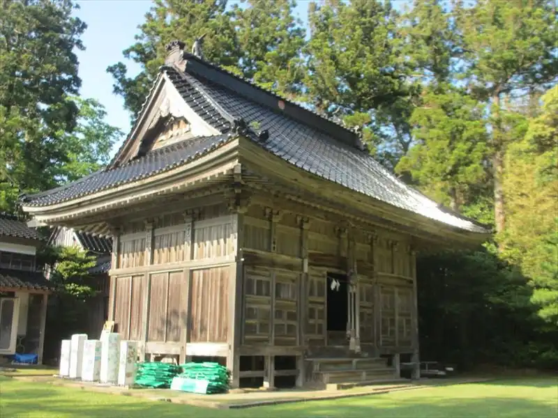 Hotels near Daizen Shrine