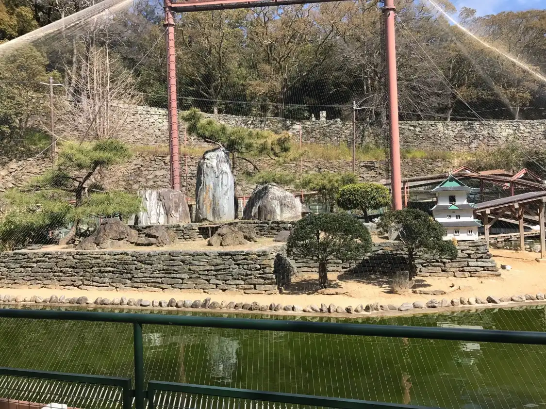 Hotels near Wakayama Castle Park Zoo