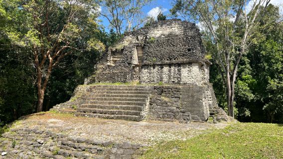 Ruinas de Uaxactun