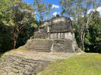 Ruinas de Uaxactun