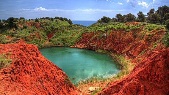 Cava di Bauxite
