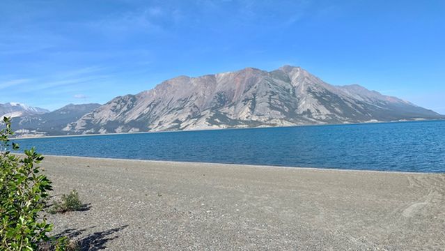 Kluane Lake