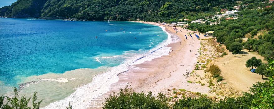 Lichnos Beach