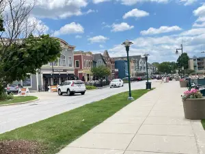 Lakefront Park - Pewaukee