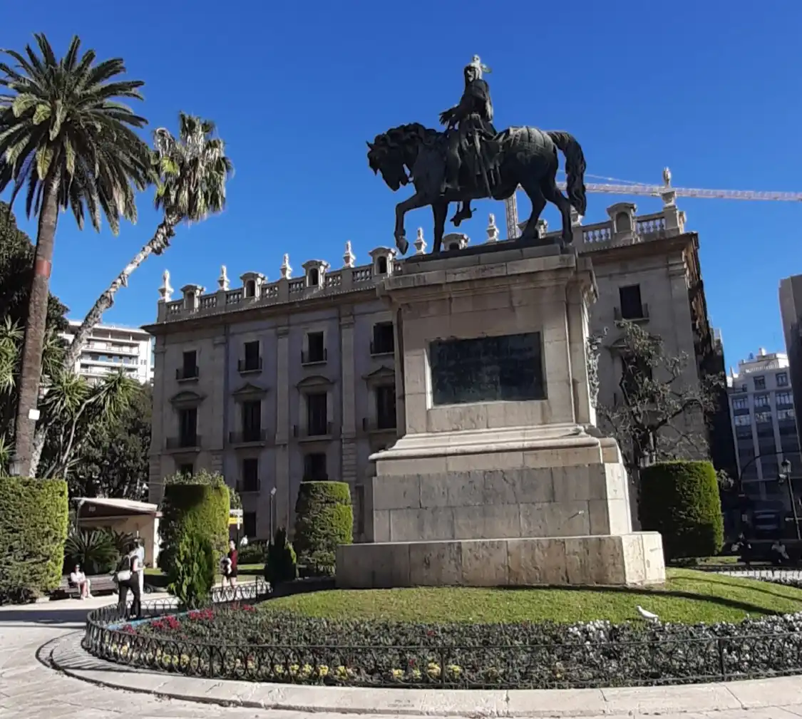 Hotels near Plaza Alfonso El Magnanimo
