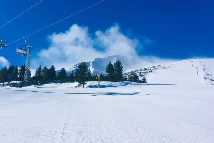 Hotel dekat Method Snow School