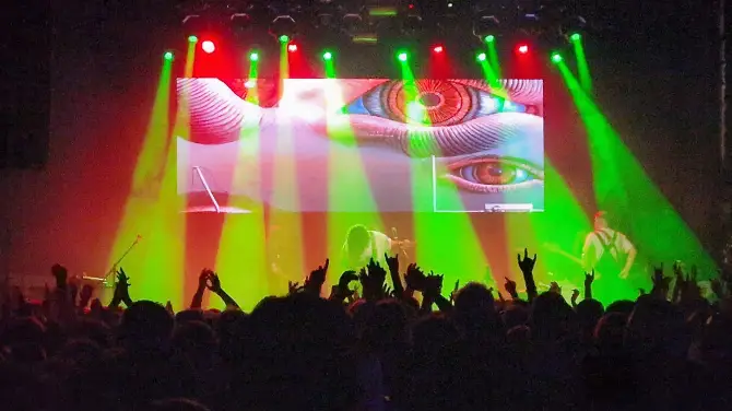 4_SWX
