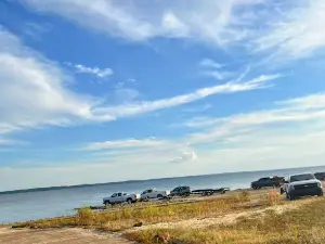 Sardis Lake