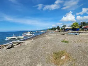 The Seawall of Culasi