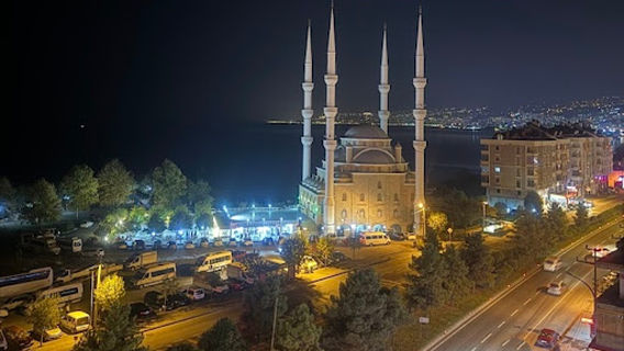 Kavaklı Rahman Cami