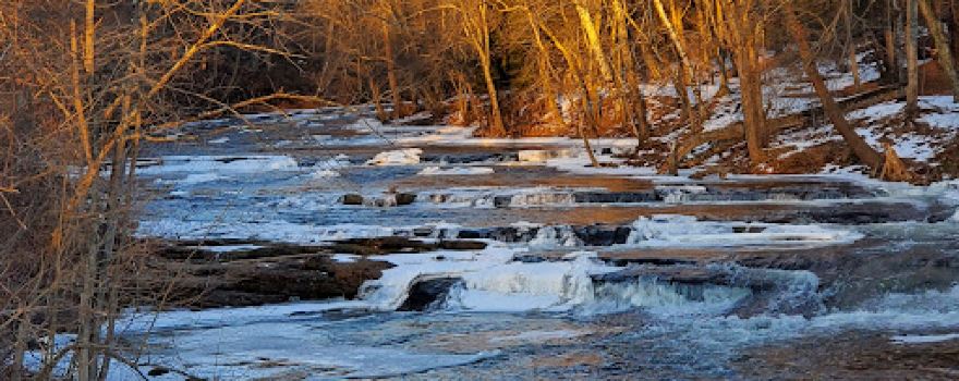 Scantic River State Park, Powder Hollow Block