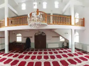 Džamija Suho Polje