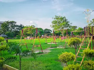 Ram Manohar Lohiya Children Park & Pond