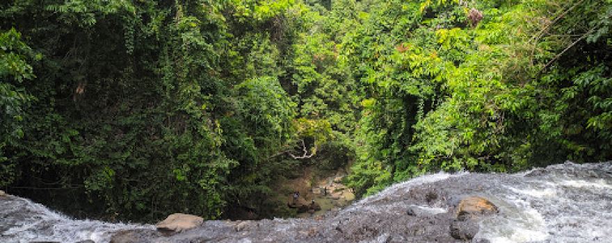 Air Terjun Melancar