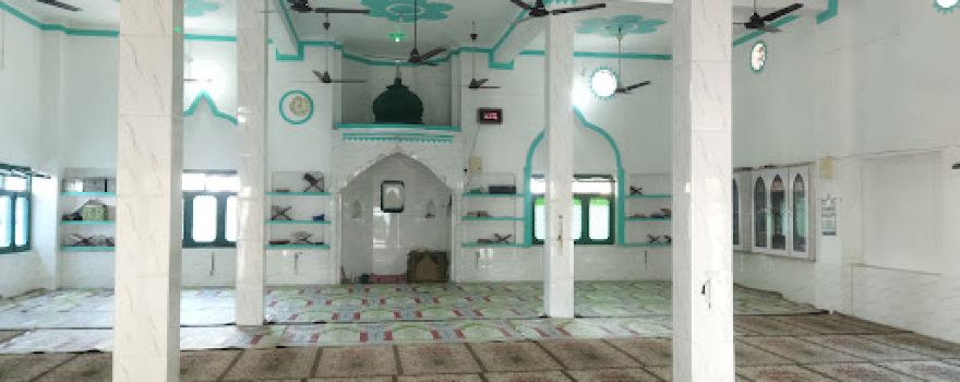 Ayesha Masjid