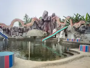 Anondo Nogor Park