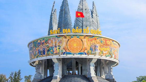 Cụm thông tin cổ động biên giới Sa Vĩ