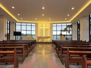 Santuário Nossa Senhora de Lourdes e do Louvor