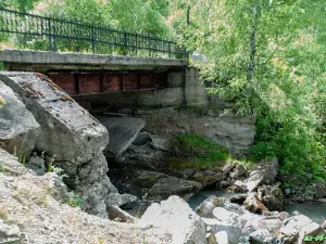 Tunnel' Reki Kamenka. Shtol'nya