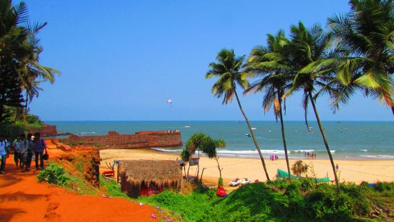 Sinquerim Beach