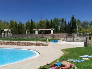 Piscina El Lago Al-Qulayat