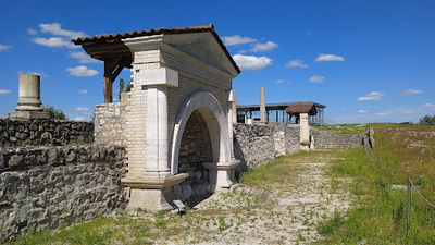 Tác-Gorsium