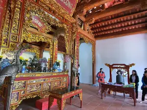 DI TÍCH LỊCH SỬ QUỐC GIA HANG LÈN HÀ