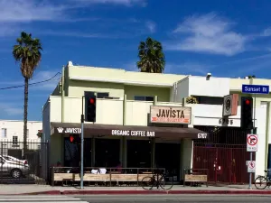 W Sunset Blvd
