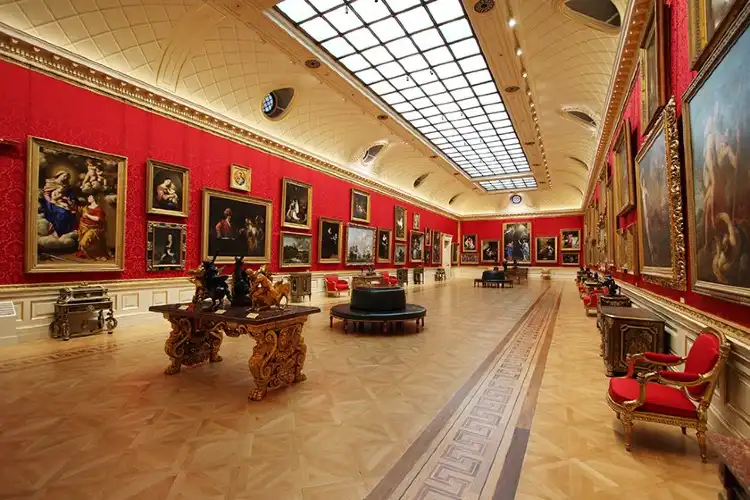Hotels near The Wallace Collection