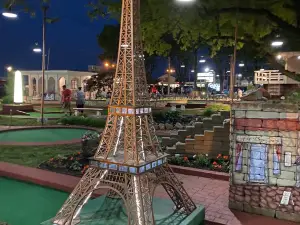 Cool Crest Garden Golf