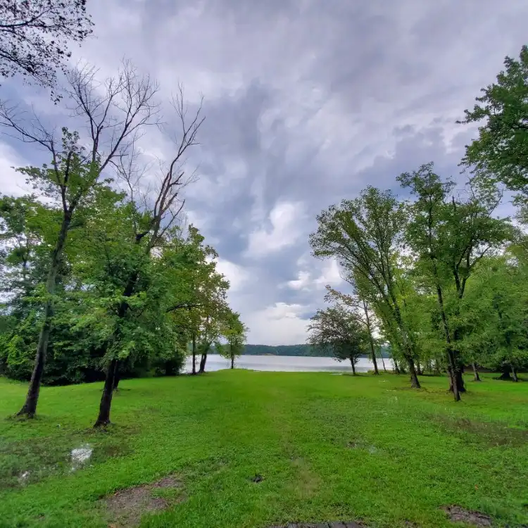 Hotels in Humphreys County